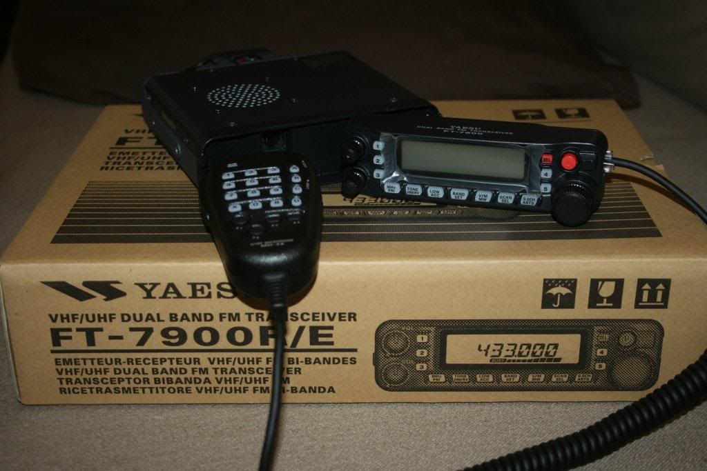 FS: YAESU FT-7900R Transceiver NEW